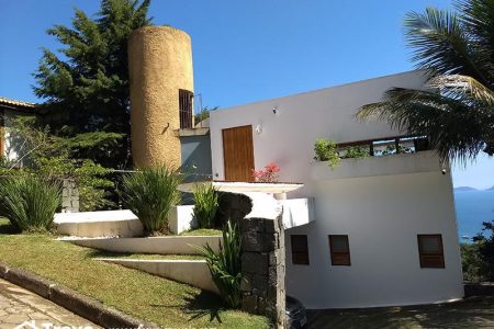 Casa de Luxo com vista cinematografica para o mar