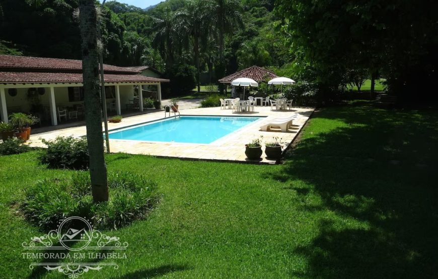 Casa com 10 suites – proxima da Vila (centro)  – Praias de Santa Teresa