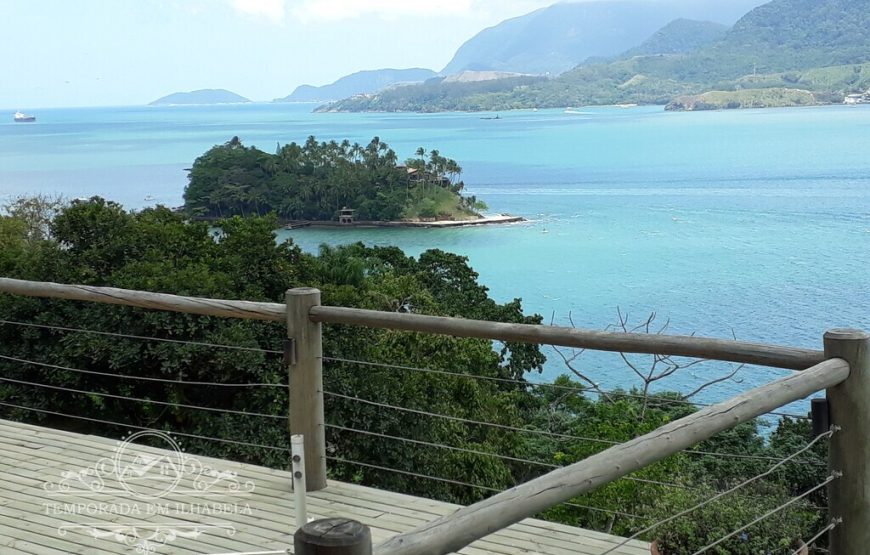 Linda casa no Piúva para até 08 pessoas a 600 metros da Praia Ilha das cabras.