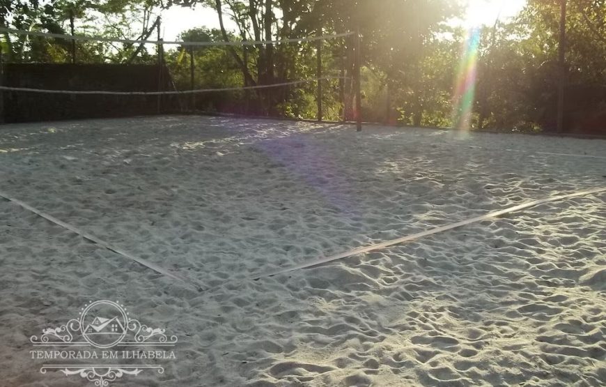 Linda casa com vista para o mar e suíte de núpcias