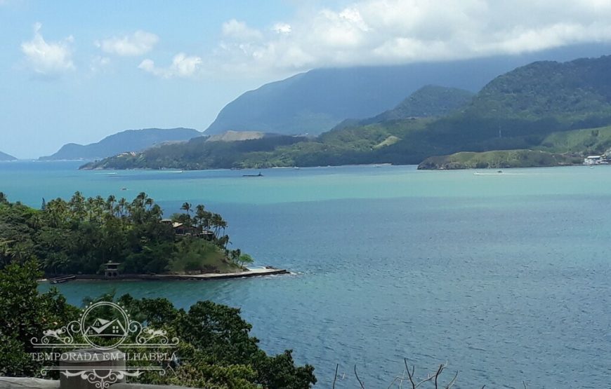 Linda casa no Piúva para até 08 pessoas a 600 metros da Praia Ilha das cabras.