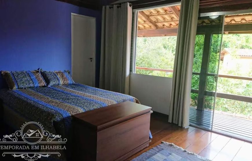 Casa com piscina e lazer completo em Ilhabela/SP – Veloso