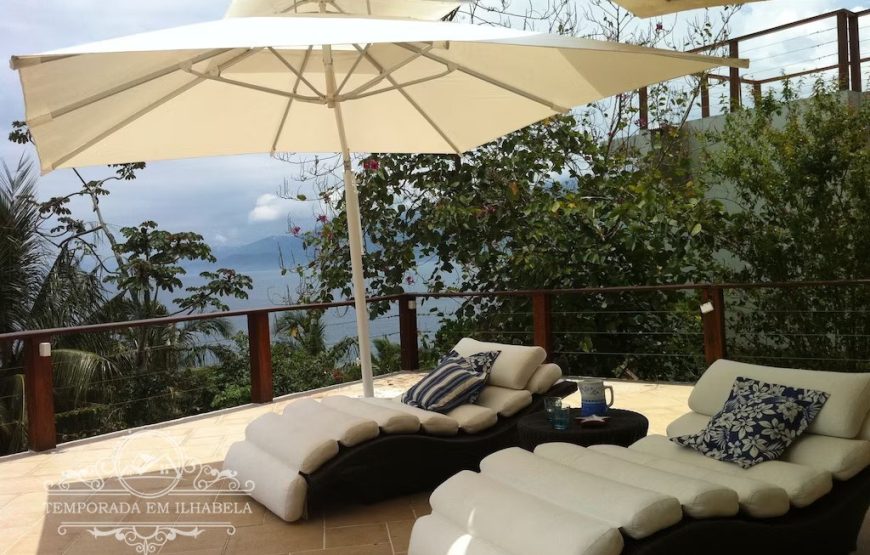 Espaçosa e confortável casa em Ilhabela com deslumbrante vista p/ o mar – Ponta da Sela